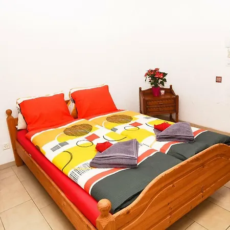 Park Apartamento Entrelagos